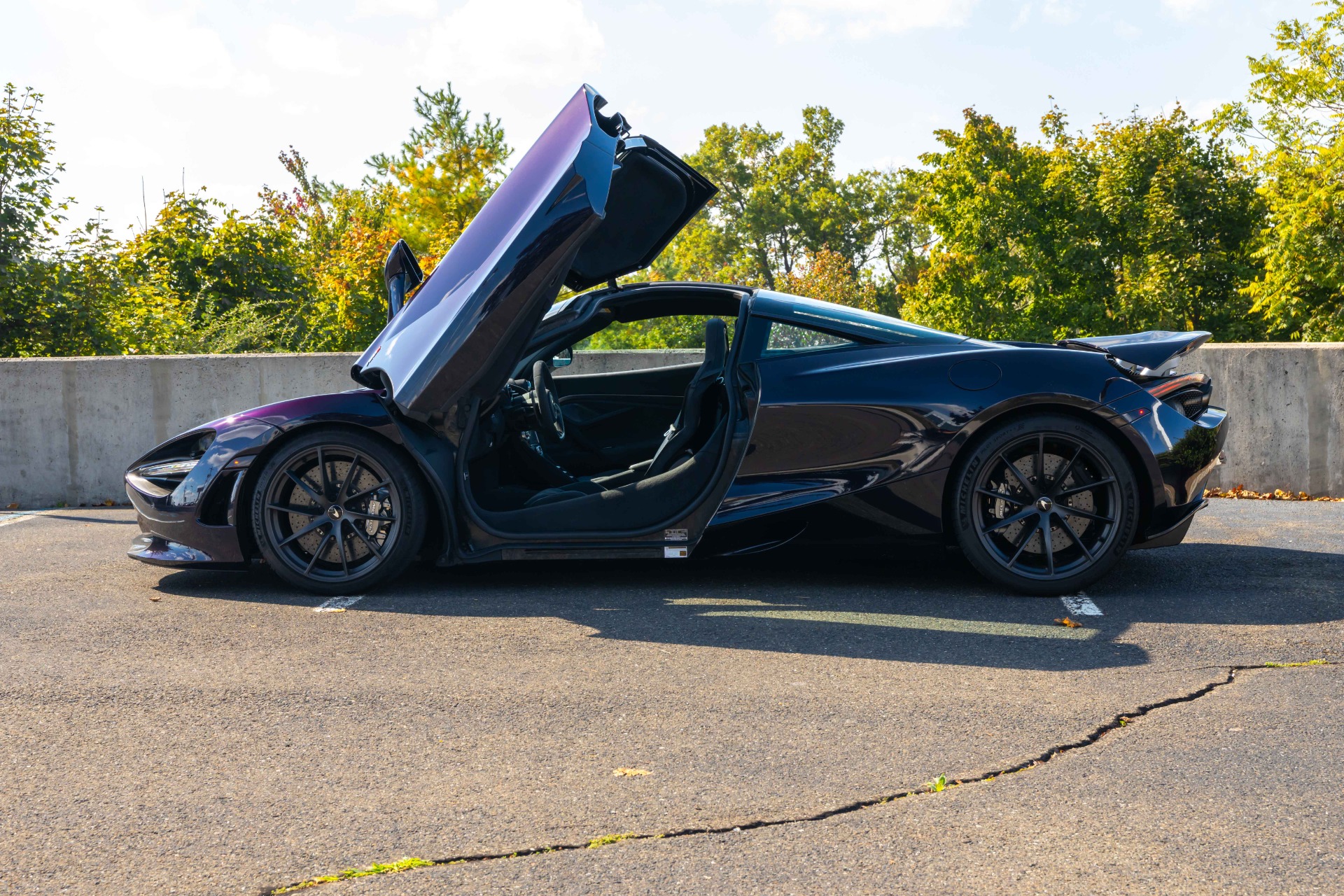 New 2019 McLaren 720S for sale $332,880 at McLaren North Jersey in Ramsey NJ 07446 4