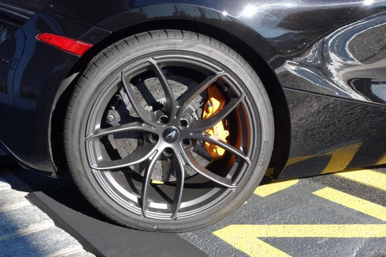 New 2020 McLaren 720S for sale $352,200 at McLaren North Jersey in Ramsey NJ 07446 8