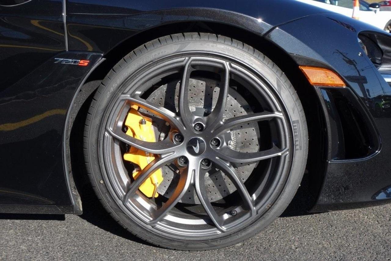 New 2020 McLaren 720S for sale $352,200 at McLaren North Jersey in Ramsey NJ 07446 9