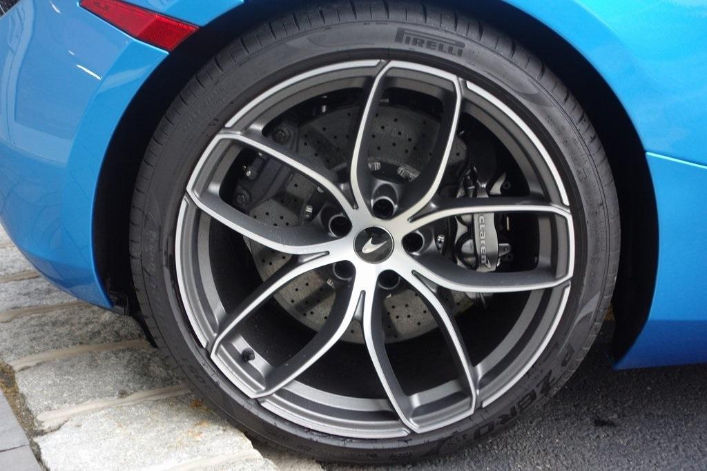 New 2020 McLaren 720S Spider for sale $382,420 at McLaren North Jersey in Ramsey NJ 07446 8