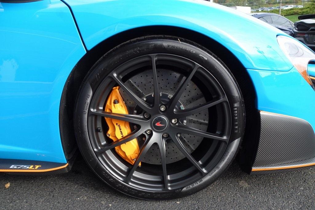 Used 2016 McLaren 675LT Spider for sale Sold at McLaren North Jersey in Ramsey NJ 07446 9