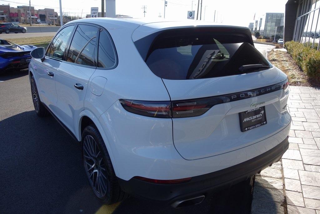 Used 2019 Porsche Cayenne S Hybrid for sale Sold at McLaren North Jersey in Ramsey NJ 07446 10