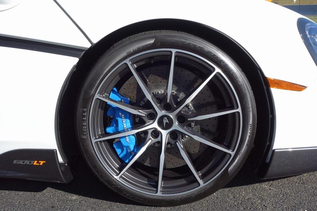 New 2019 McLaren 600LT for sale $306,159 at McLaren North Jersey in Ramsey NJ 07446 7