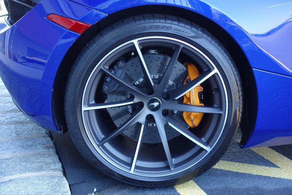 New 2020 McLaren 720S Performance for sale $373,140 at McLaren North Jersey in Ramsey NJ 07446 8