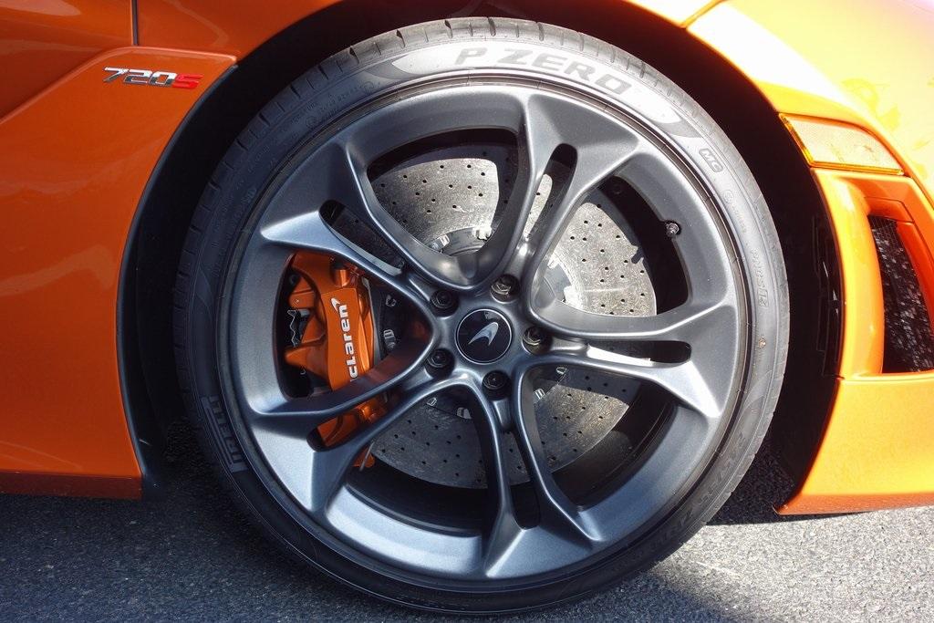 New 2020 McLaren 720S Spider for sale $347,110 at McLaren North Jersey in Ramsey NJ 07446 9