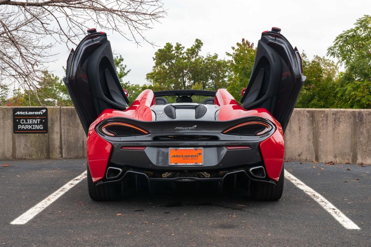 Used 2019 McLaren 570S Spider for sale Sold at McLaren North Jersey in Ramsey NJ 07446 8