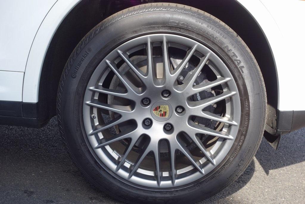 Used 2017 Porsche Cayenne Platinum Edition for sale $47,000 at McLaren North Jersey in Ramsey NJ 07446 6