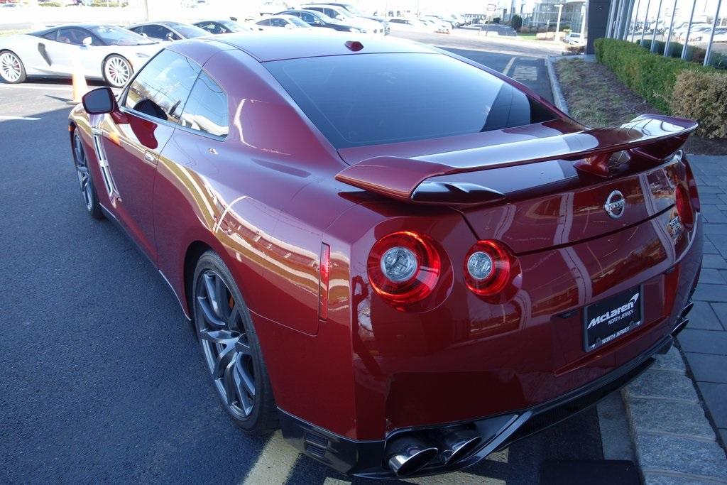 Used 2015 Nissan GT-R Premium for sale Sold at McLaren North Jersey in Ramsey NJ 07446 10
