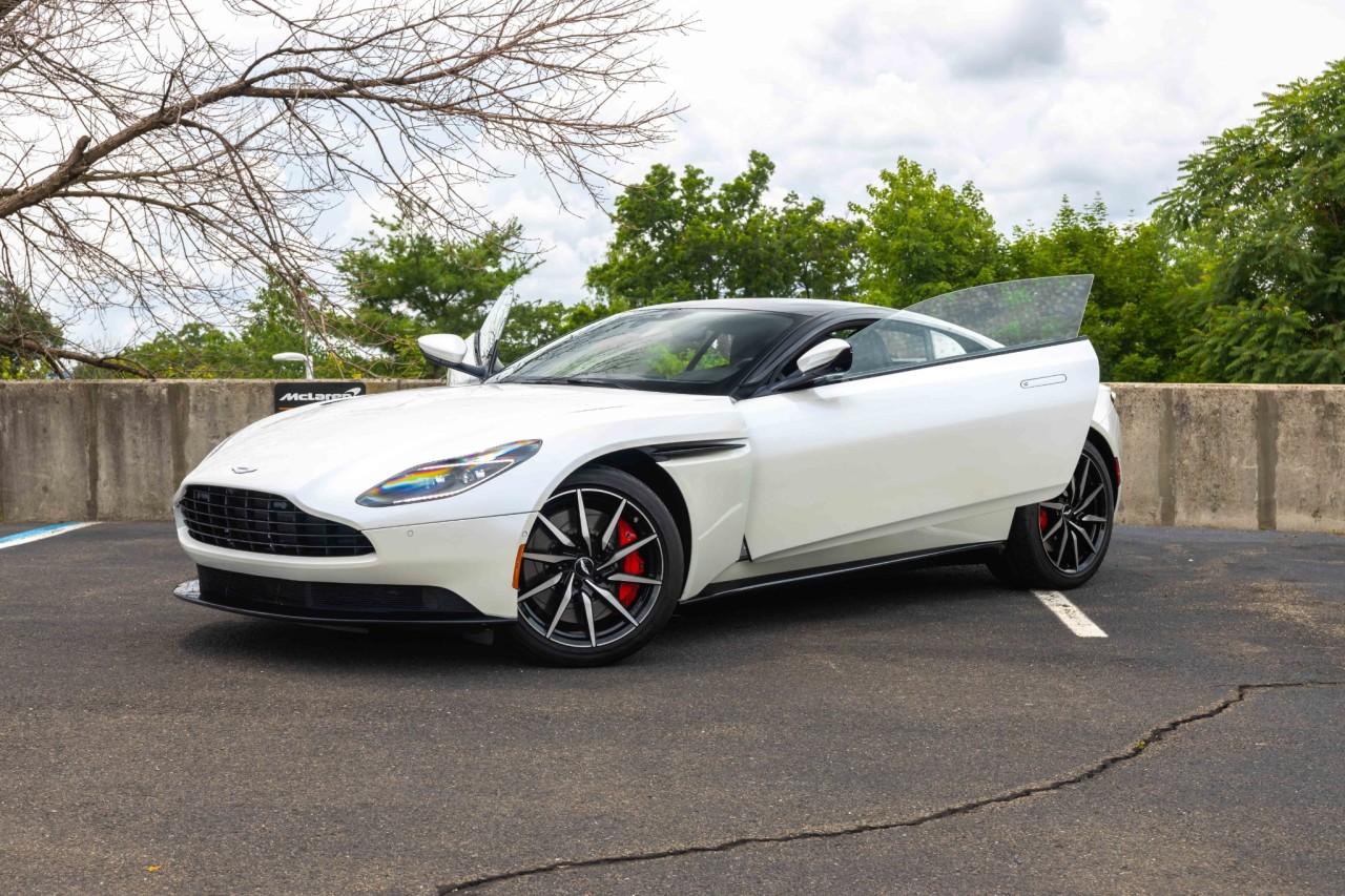 Used 2018 Aston Martin DB11 V8 Coupe for sale $157,000 at McLaren North Jersey in Ramsey NJ 07446 2