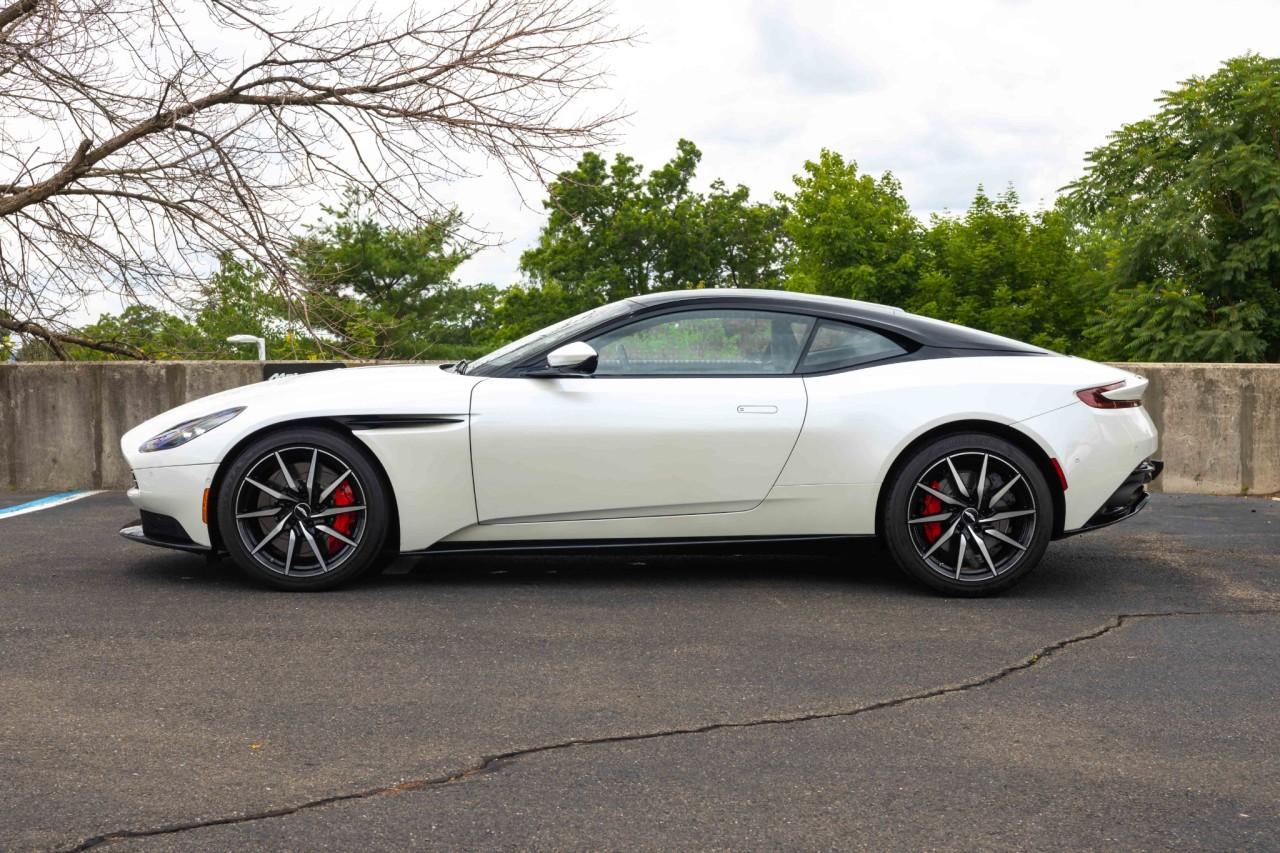 Used 2018 Aston Martin DB11 V8 Coupe for sale $157,000 at McLaren North Jersey in Ramsey NJ 07446 3