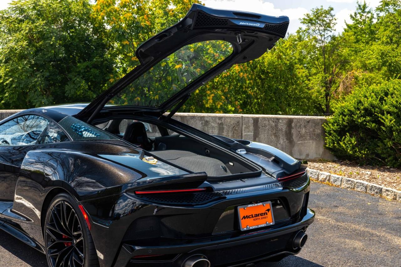 New 2021 McLaren GT for sale $208,105 at McLaren North Jersey in Ramsey NJ 07446 10