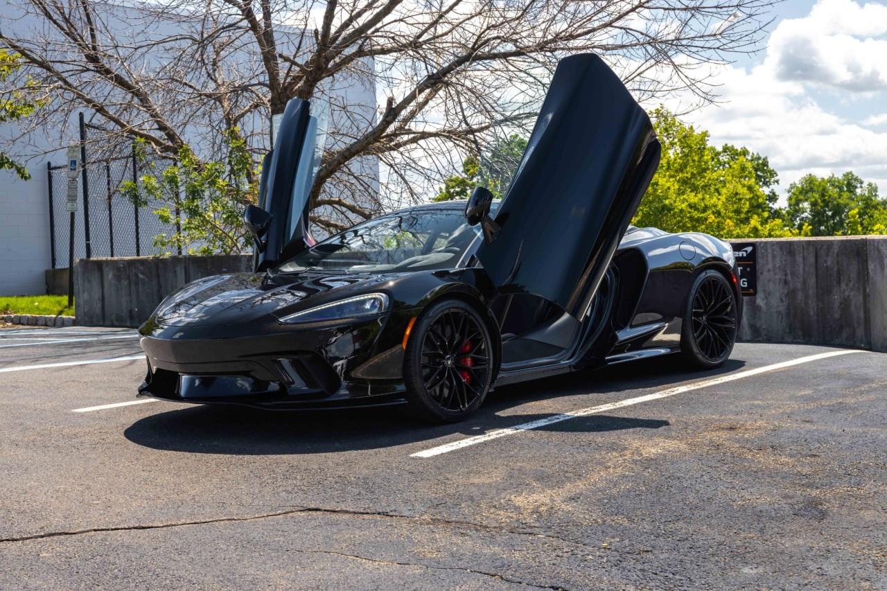 New 2021 McLaren GT for sale $208,105 at McLaren North Jersey in Ramsey NJ 07446 3