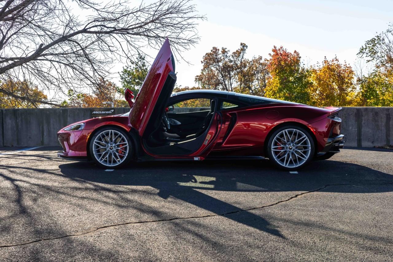 New 2022 McLaren GT Luxe for sale $218,970 at McLaren North Jersey in Ramsey NJ 07446 4