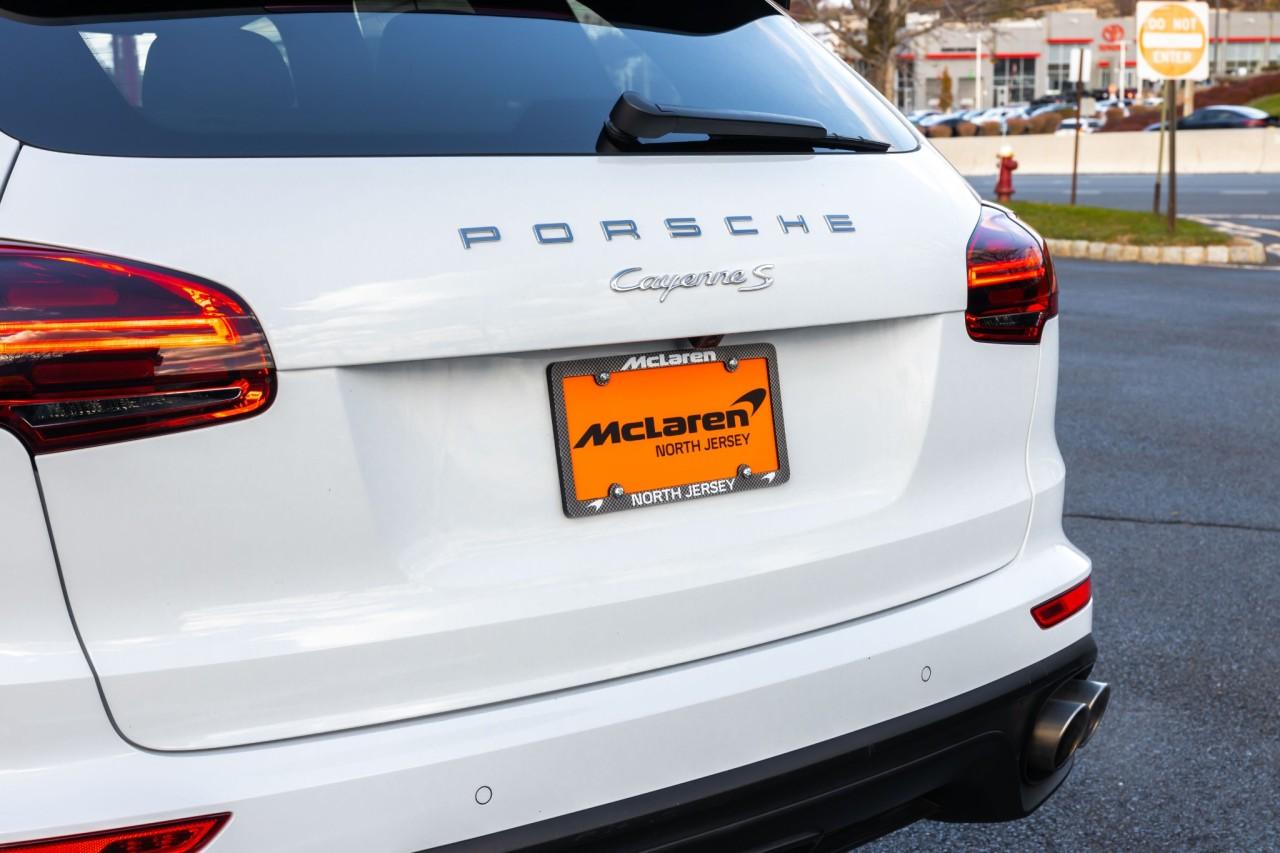 Trunk Lid Kit | PORSCHE CAYENNE TURBO 2017 Trunk Lid Kit | PORSCHE CAYENNE TURBO 2017