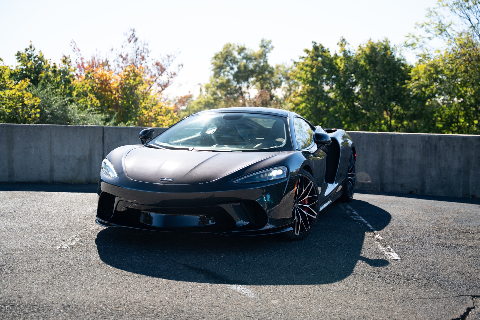 2022 McLaren GT Base