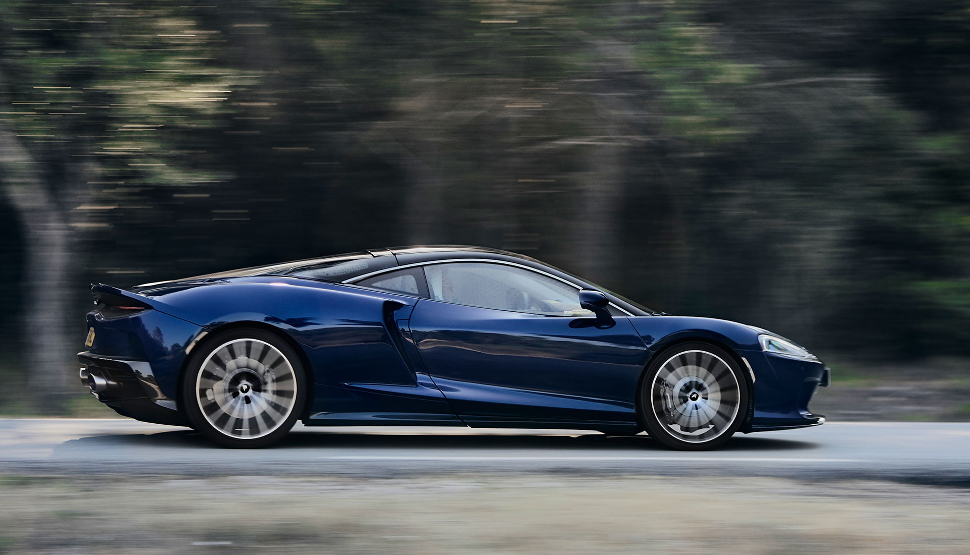 Discover the Upper Echelon Benefits of Owning a McLaren