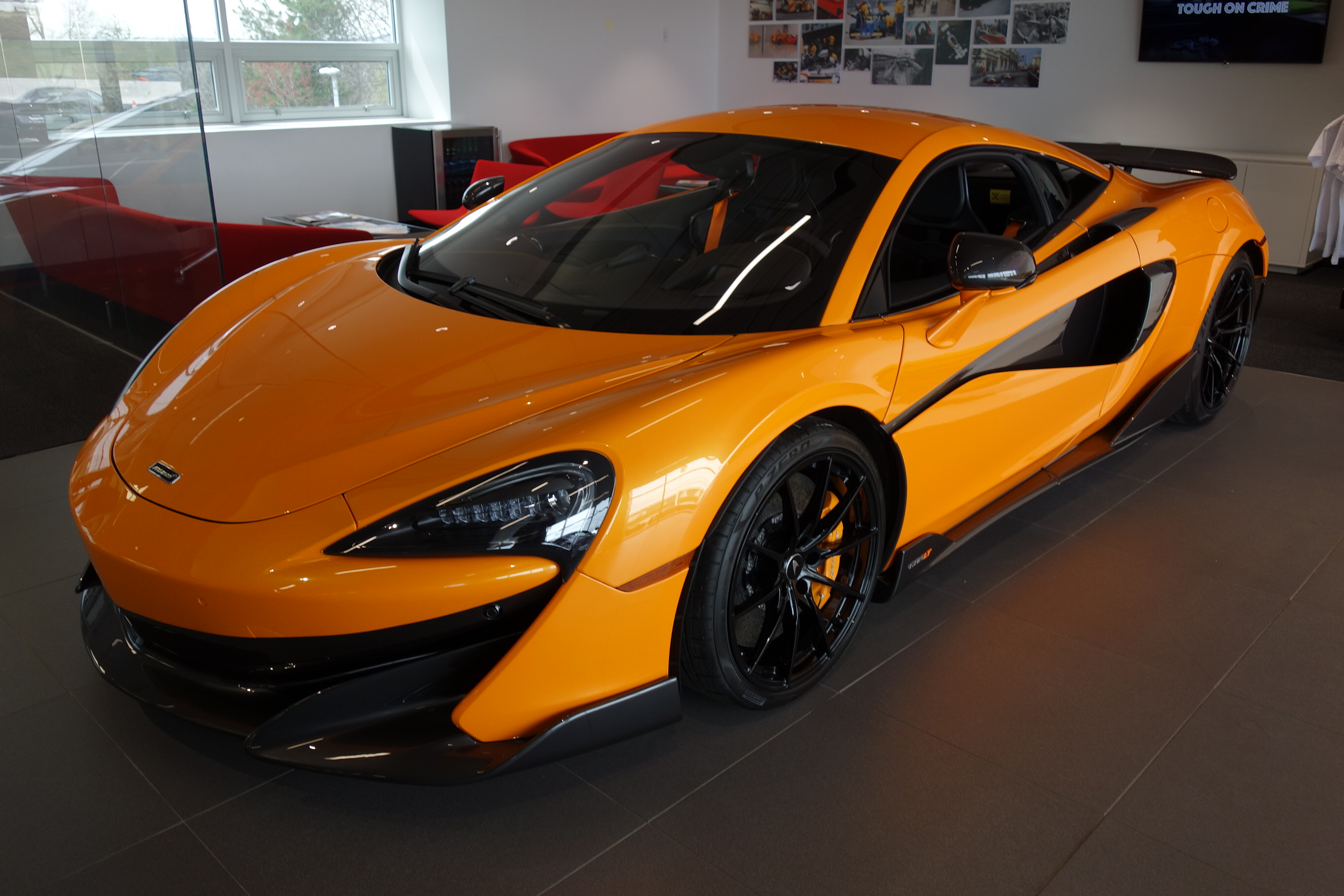 2019 McLAREN 600LT COUPE