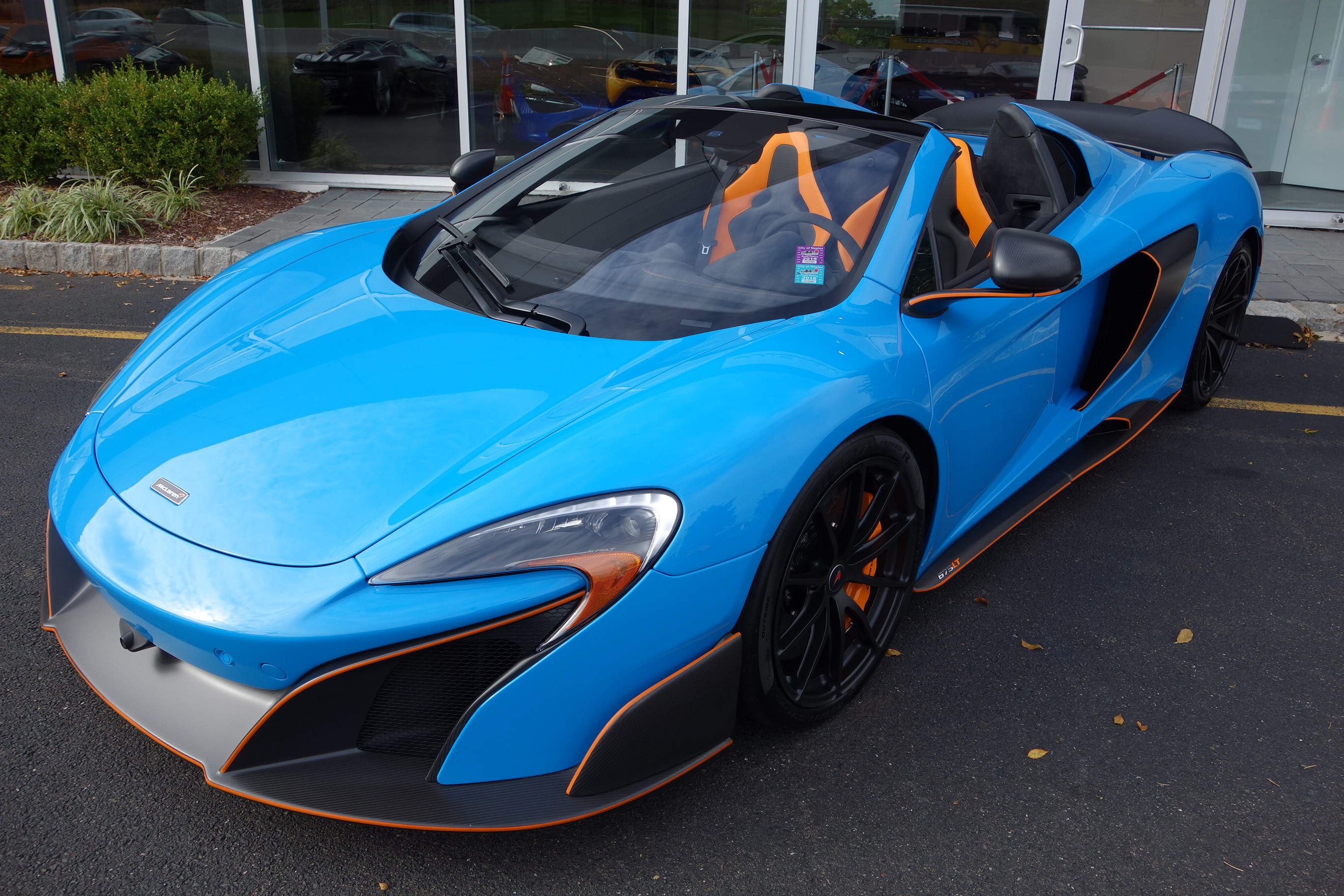 2016 McLaren 675LT Spider