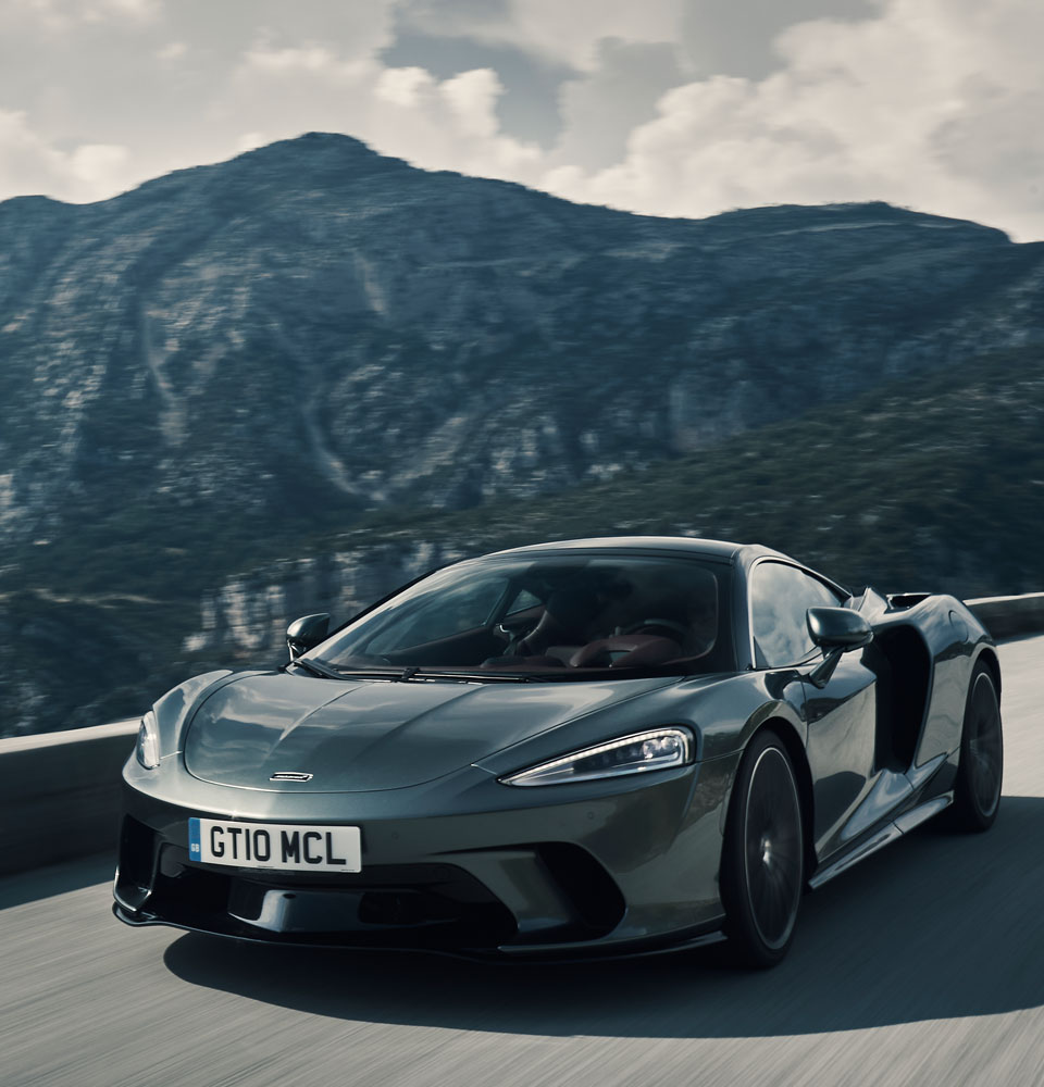 McLaren GT