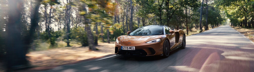 McLaren GT Copper Dynamic