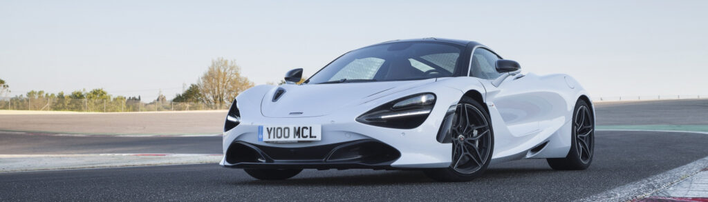 McLaren 720S Glacier White